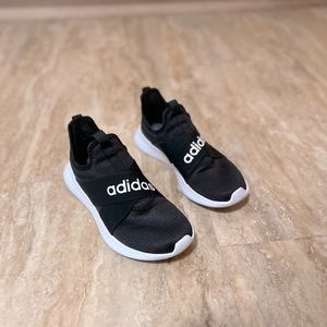 Adidas pure motion adapt shoes